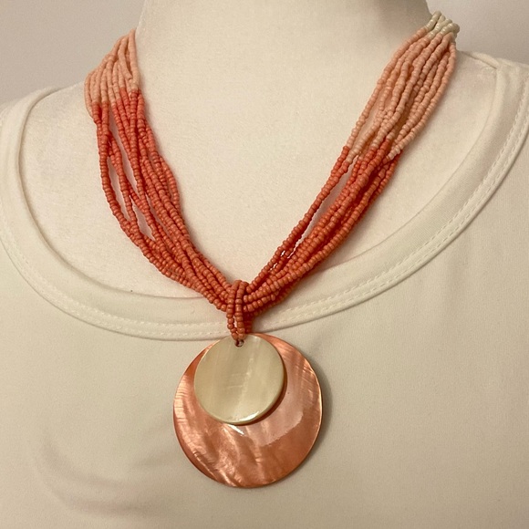 Chunky Statement Necklace Coral Cream Silver Adjustable Beaded Grandmacore Beach - Picture 2 of 3